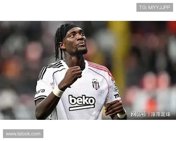 亚伯拉罕点评维拉场上表现